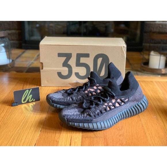 Size Yeezy 350 V2 CMPCT “Slate Carbon” HQ6319